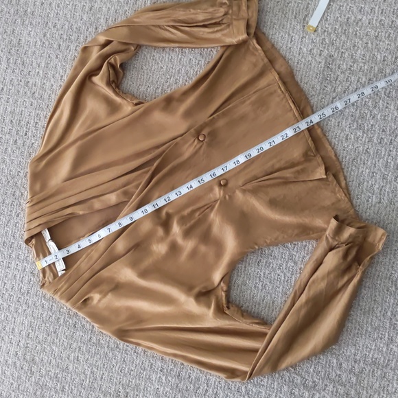 STUNNING Vintage 80s Michelle Stuart Gold/Copper Silk Double Button Blouse, Sz 6 - Picture 6 of 8